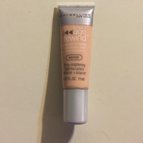 Maybelline New York- Instant Age Rewind concealer