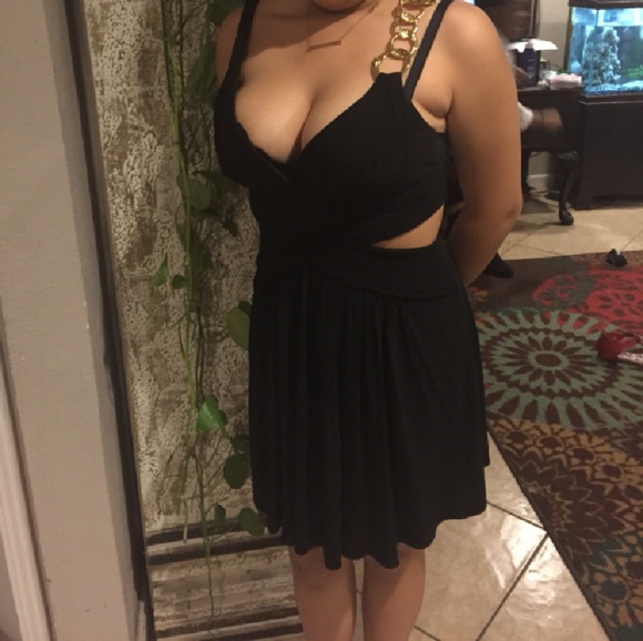 Bcbgmaxazria Black back out dress