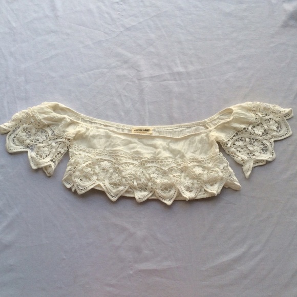 Cotton Candy cream embroidered crop