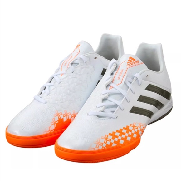 ADIDAS PREDATOR ABSOLADO LZ Soccer shoes
