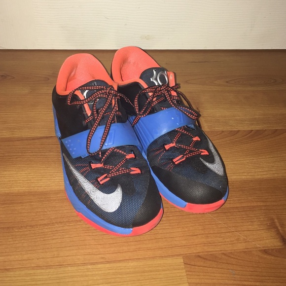 KD VI Basketball Shoes