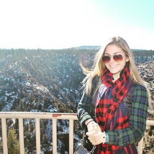 Meet your Posher, Sydnie