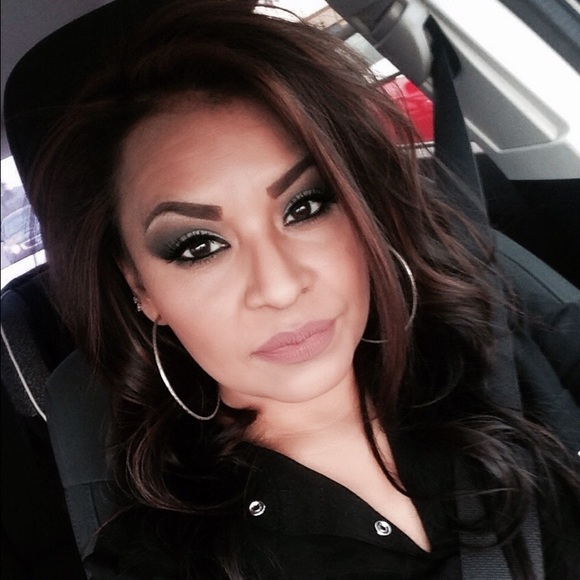 Meet your Posher, Juanita - Picture 1 of 1