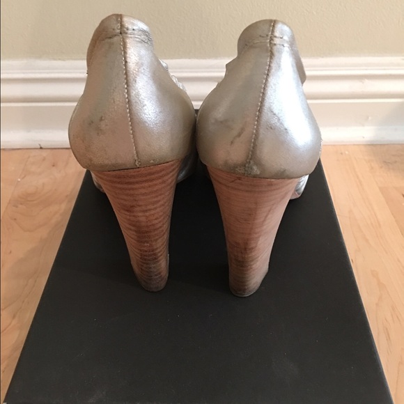 BCBGMAXAZRIA Platino Metallic Ballet Heels - Picture 2 of 4