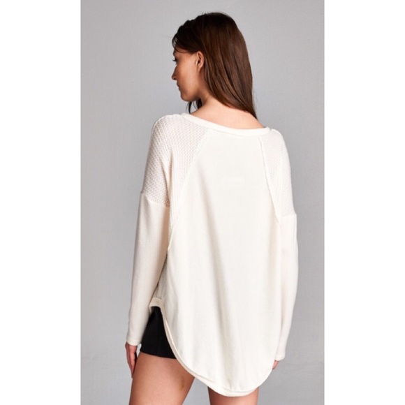 Ultra Soft Curved Hem Sweater Top - Picture 2 of 6