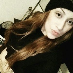 Meet your Posher, Ana