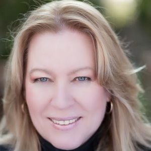 Meet your Posher, Cathy