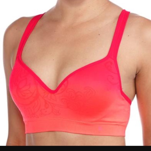 Seamless Foam Cup Sports Bra