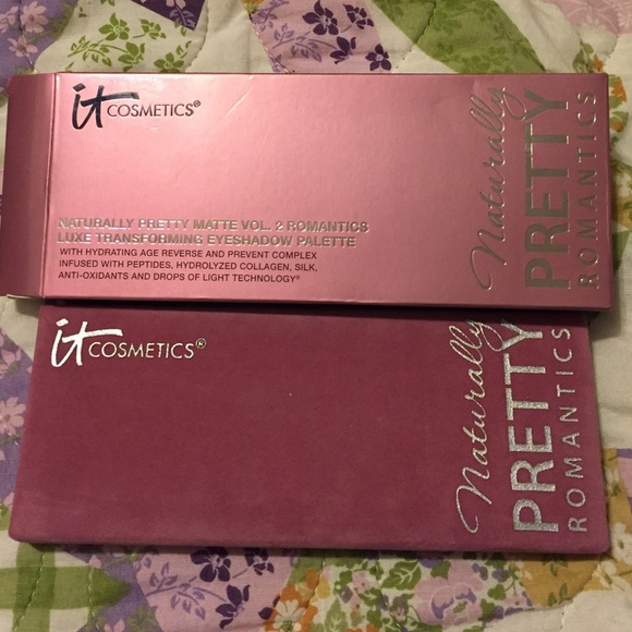 It Cosmetics Naturally Pretty Romantics
