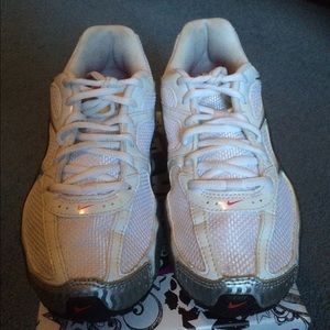 Woman's Nike Sneakers