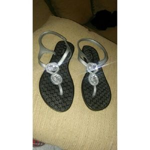 Size 6 silver sandals