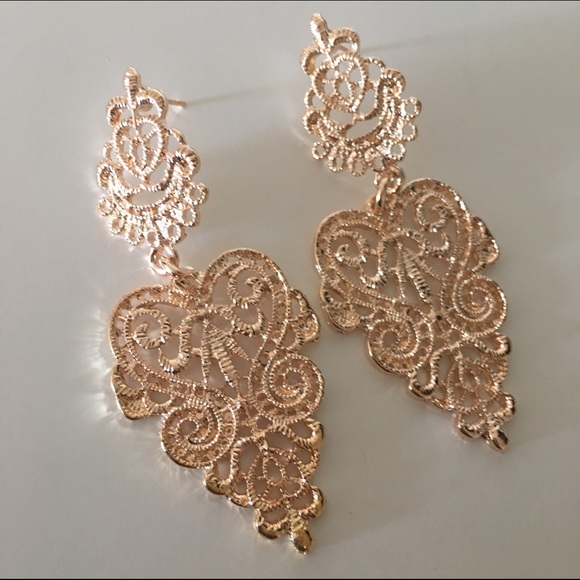 CindyLBB Jewelry - πΈπ» Amirah Earrings πΈπ» CindyLBB Jewelry - πΈπ» Amirah Earrings πΈπ»