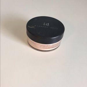 bareMinerals mineral veil finishing powder makeup