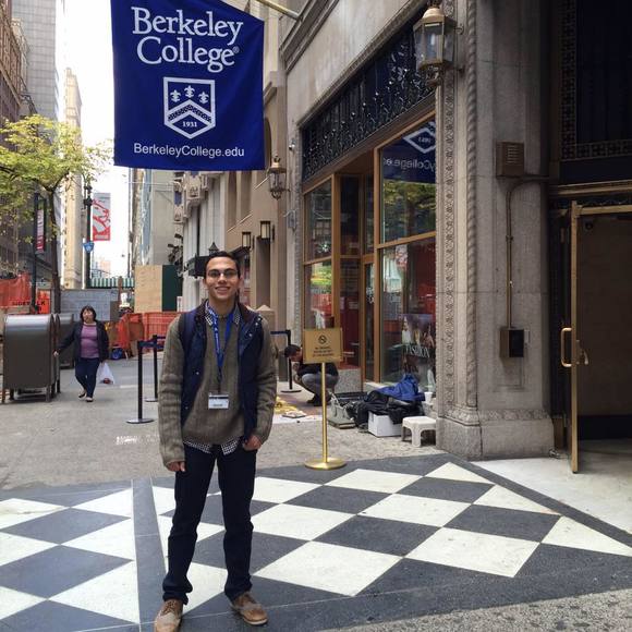 Meet your Posher, Daniel