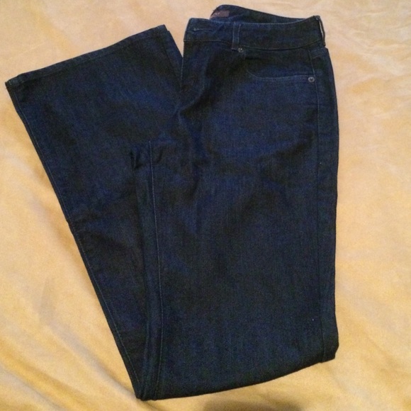 PRISTINE CONDITION! The Limited boot cut wide leg