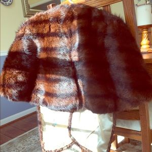Beautiful vintage mink cape! , clean ready 4 use!