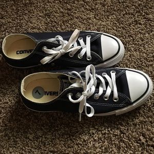 Navy blue Converse