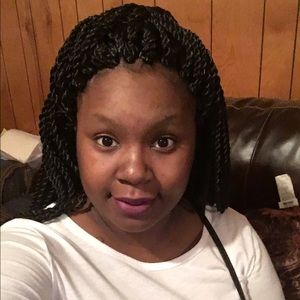 Meet your Posher, Takila