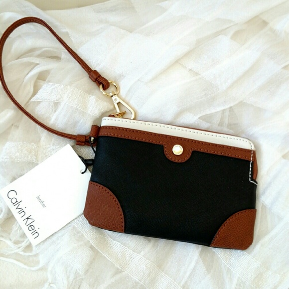 FINAL PRICE NEW Calvin Klein Leather Wristlet
