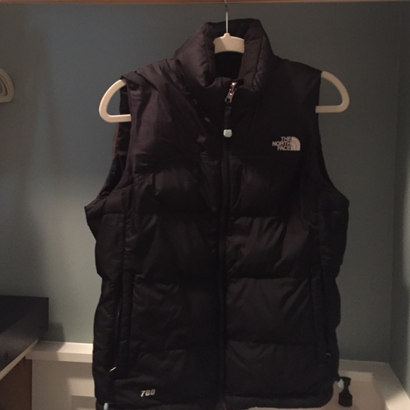 Black north face vest