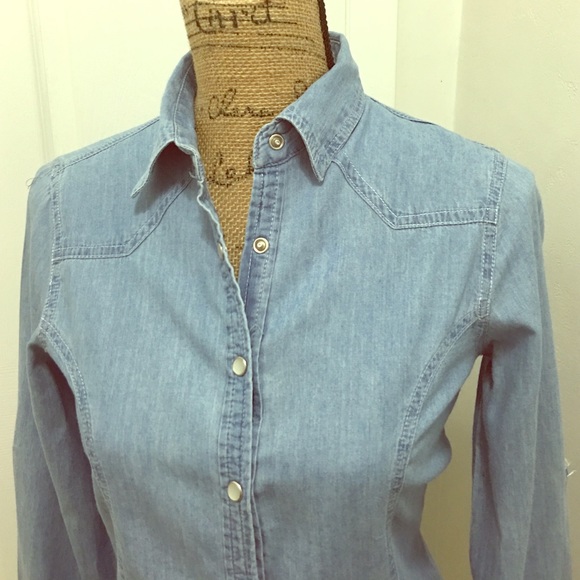 Denim shirt