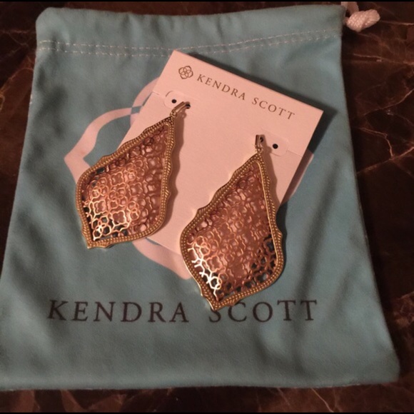 Kendra Scott Adair Rose Gold - Picture 2 of 2