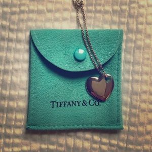 Tiffany& Co. Heart to Heart Pendant
