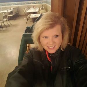 Meet your Posher, Brenda