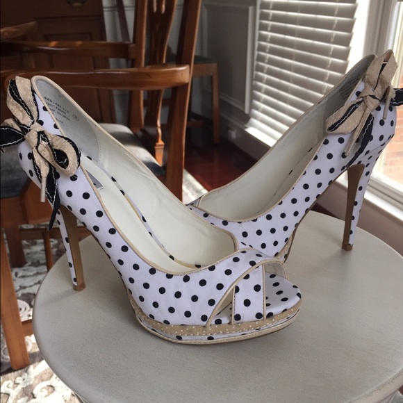 Never worn! - Picture 2 of 4
