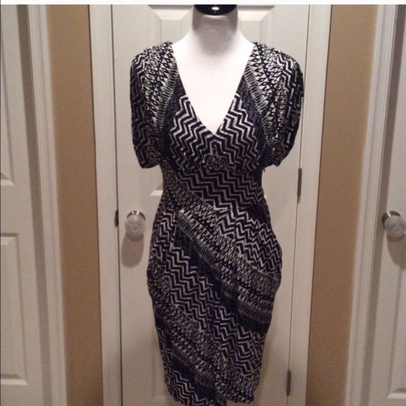 Bisou Bisou black & white dress