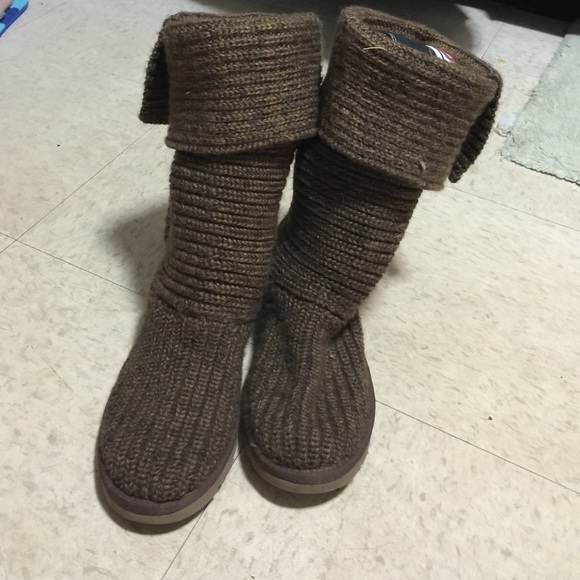 UGG Knitted boots