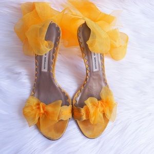 Stylish Bows Sandals Yellow Size 6