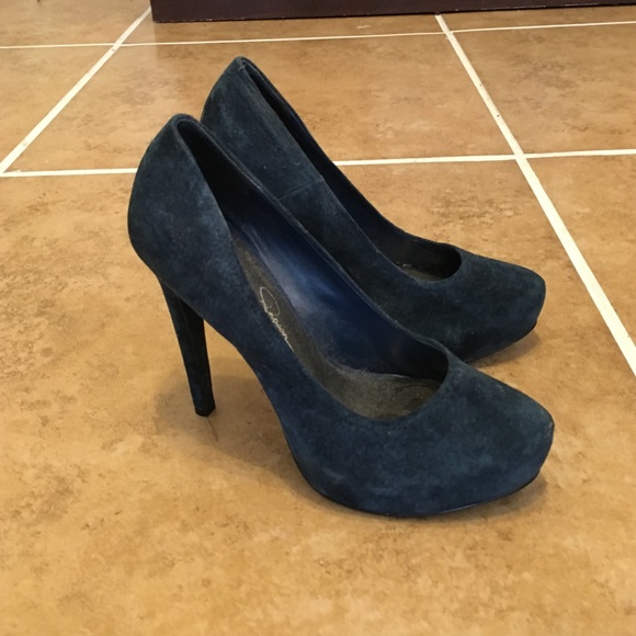 Jessica Simpson Suede Pump