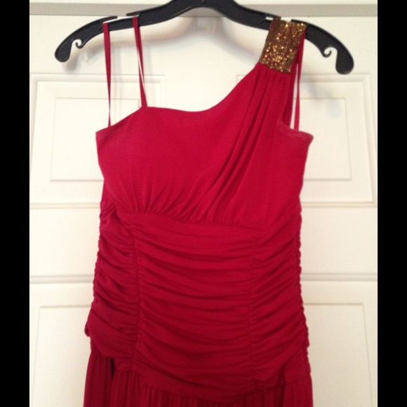 BCBG Red one shouldered gown - Picture 2 of 3