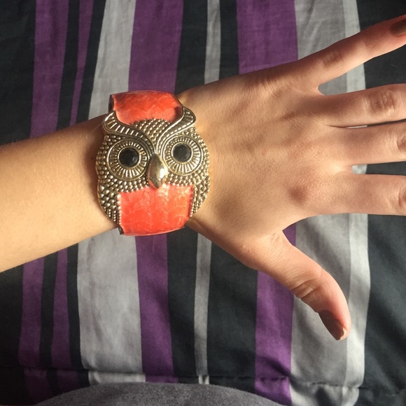 Adorable owl cuff!
