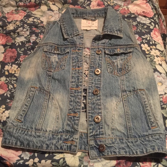 Jean vest size size