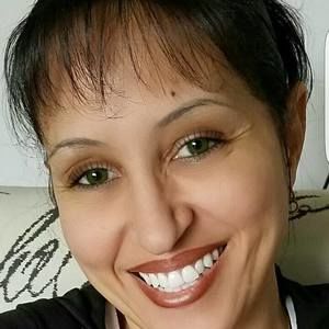 Meet your Posher, Addy