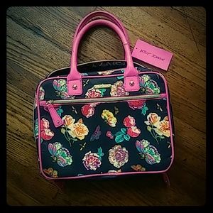 Travel bag