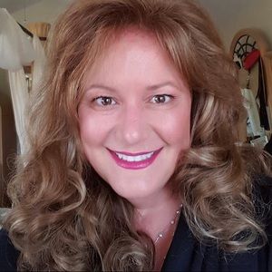 Meet your Posher, Christine