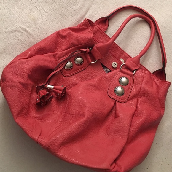 Purse - Picture 2 of 3