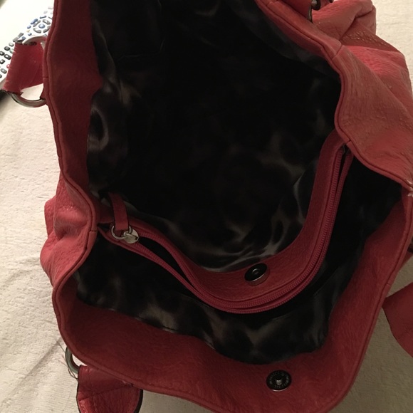 Purse - Picture 3 of 3