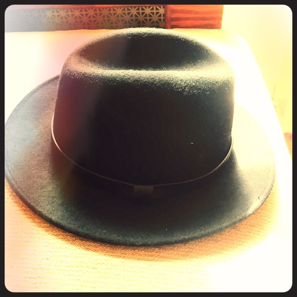 Jcrew Black fedora hat. Size M-L Winter 2015
