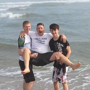 Meet your Posher, Holly