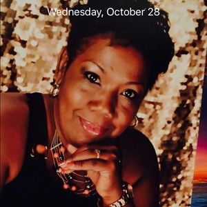 Meet your Posher, Joann