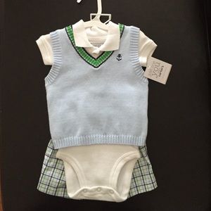 NWT Carter's 3m Boy 3 piece sweater short set