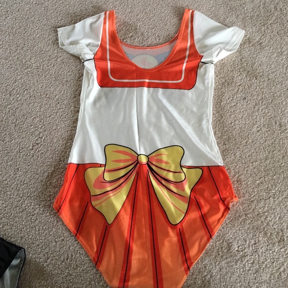 Sailor Mars Costume (Sailor Moon) - Picture 2 of 2
