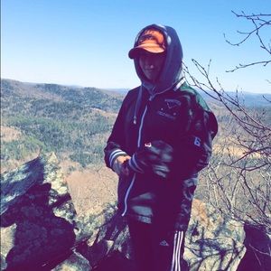 Meet your Posher, Mackenzie