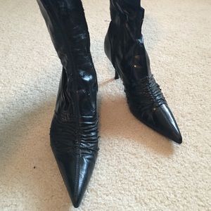 Steve madden black under the knee boots