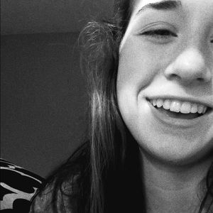 Meet your Posher, Jenna