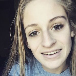 Meet your Posher, Sabrena